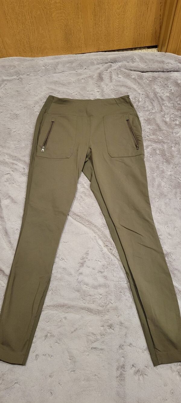 The North Face Womens Medium Olive Green Hiking Travel Pants Zip Pocket Outdoor